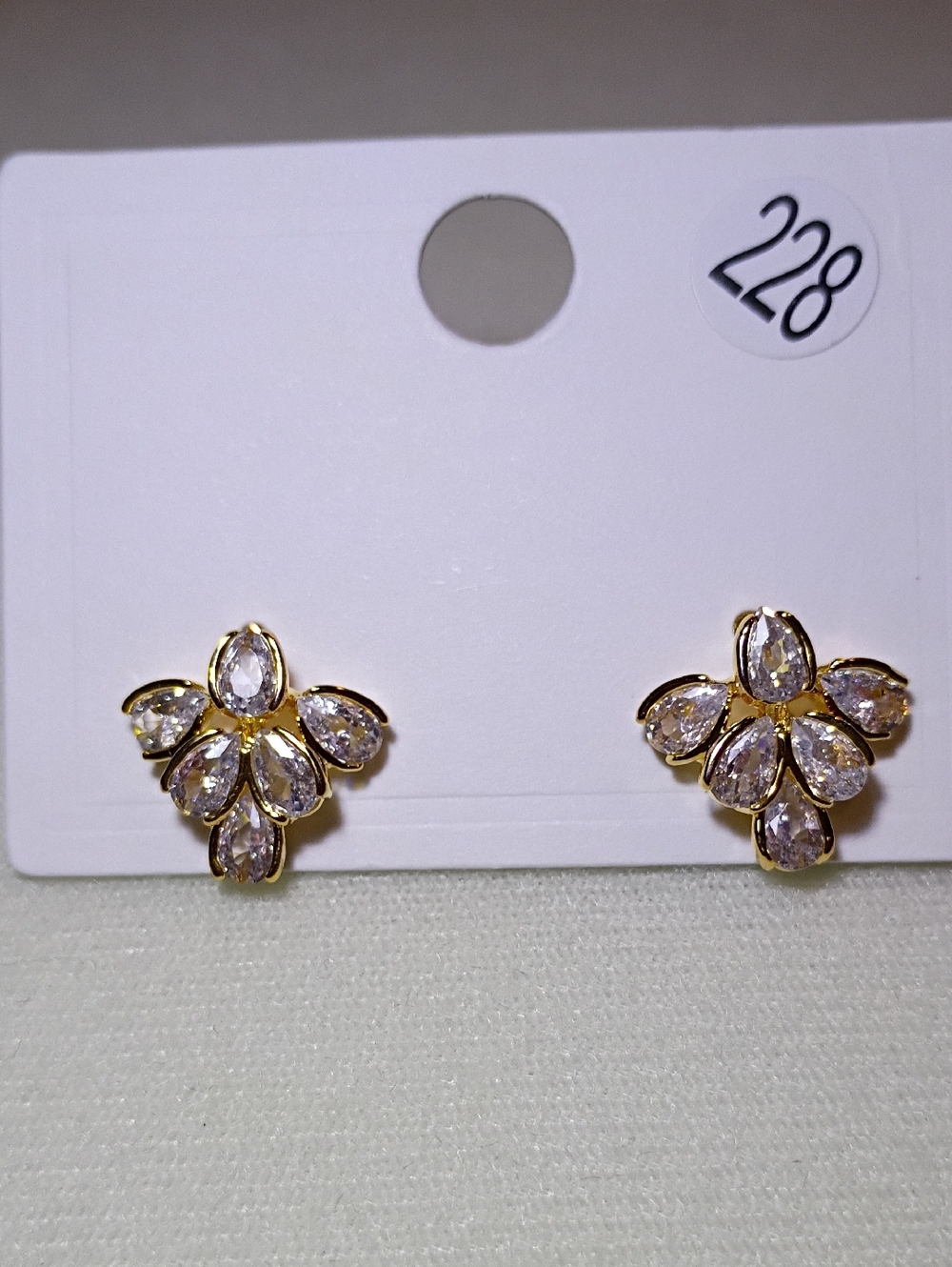 New Gold Plated Floral Cluster CZ Stud Earrings - White Crystal